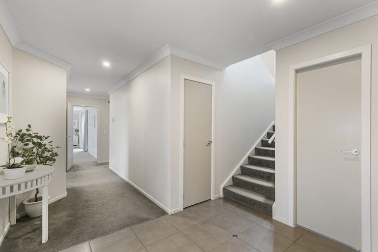 Photo of property in 5 Winsley Terrace, Churton Park, Wellington, 6037