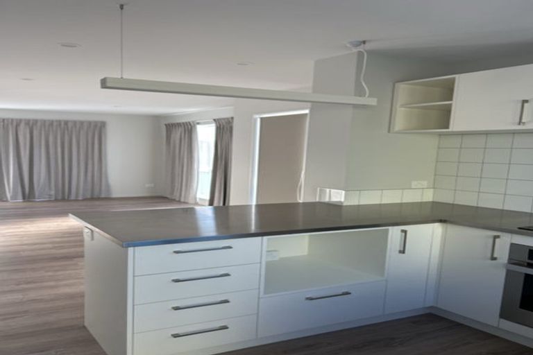 Photo of property in 37 Beresford Street, Takaro, Palmerston North, 4410