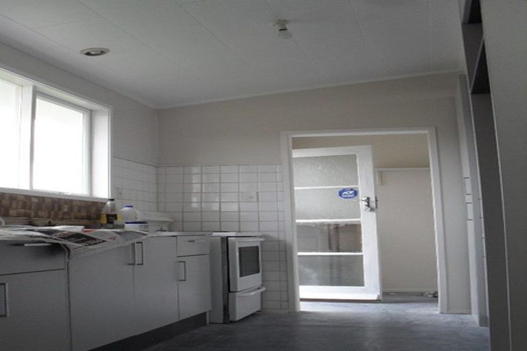 Photo of property in 49 Othello Drive, Clover Park, Auckland, 2023