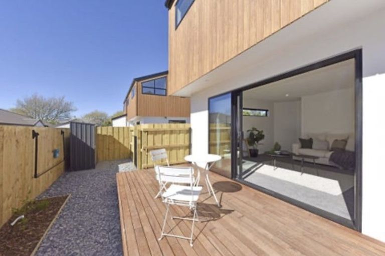 Photo of property in 3/124 Milton Street, Somerfield, Christchurch, 8024