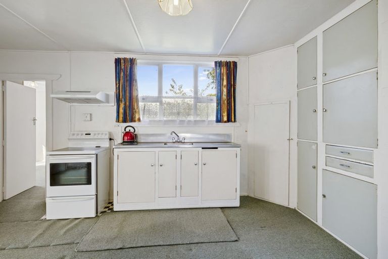 Photo of property in 71 Seymour Street, Waitara, 4320