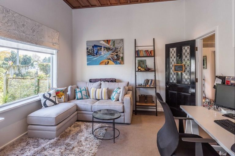 Photo of property in 192 Raumati Road, Raumati Beach, Paraparaumu, 5032