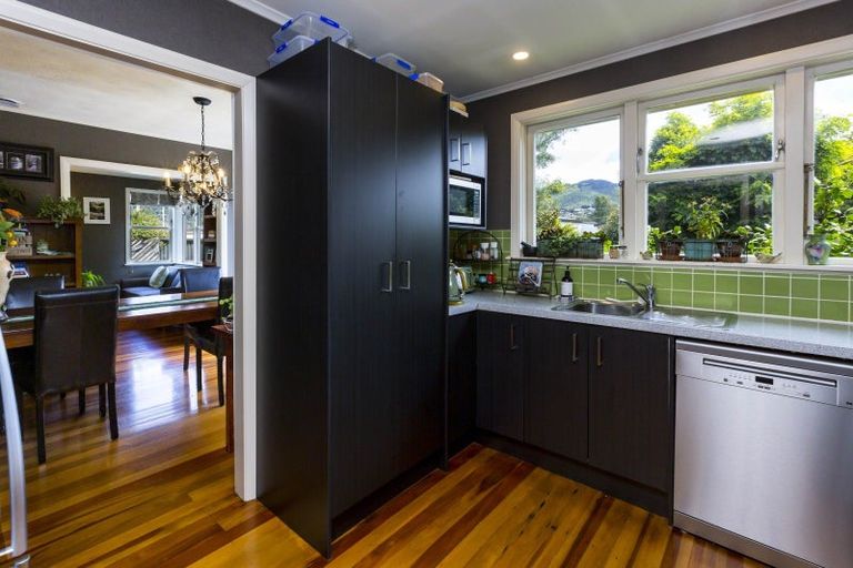 Photo of property in 44 Shakespeare Avenue, Trentham, Upper Hutt, 5018