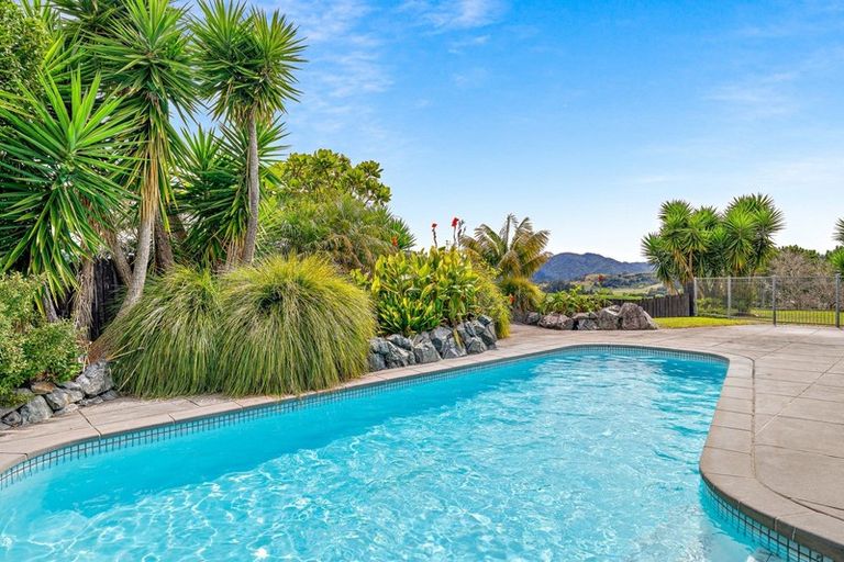 Photo of property in 889 Matakana Road, Matakana, 0985