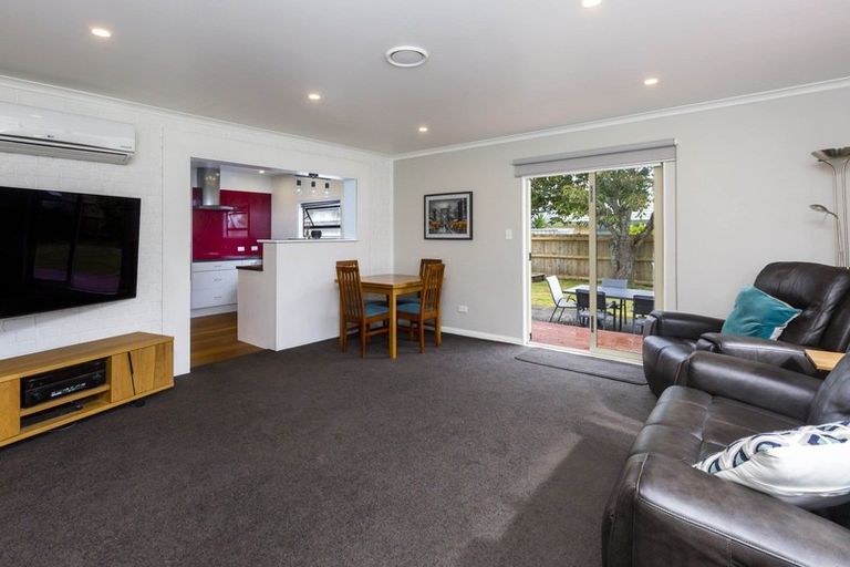 Photo of property in 40a Ebdentown Street, Ebdentown, Upper Hutt, 5018