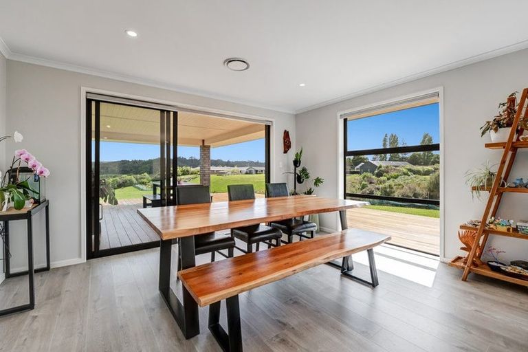 Photo of property in 22 Awatiro Drive, Kaukapakapa, 0871