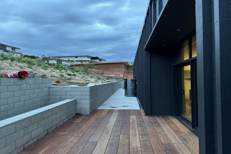 Photo of property in 3 John Monck Lane, Redcliffs, Christchurch, 8081