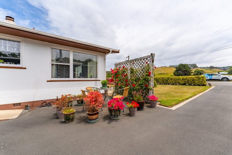 Photo of property in 17 Kenilworth Road, Oamaru North, Oamaru, 9400