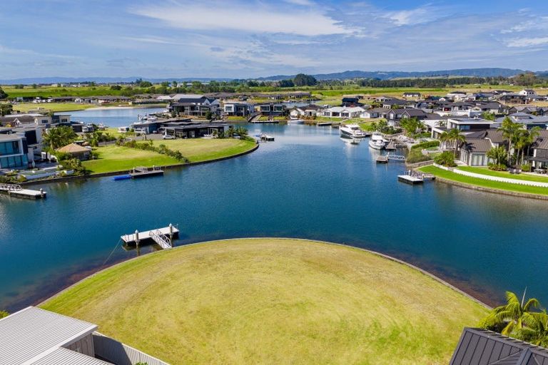 Photo of property in 23 Stace Hopper Drive, One Tree Point, 0118