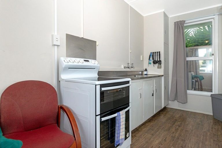 Photo of property in 15 Edison Street, Outer Kaiti, Gisborne, 4010