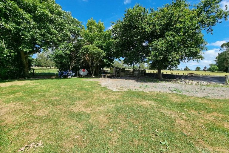 Photo of property in 37 Tutaekara Road, Pahiatua, 4987
