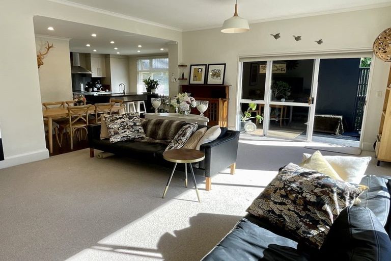 Photo of property in 25 Kitchener Square, Highfield, Timaru, 7910