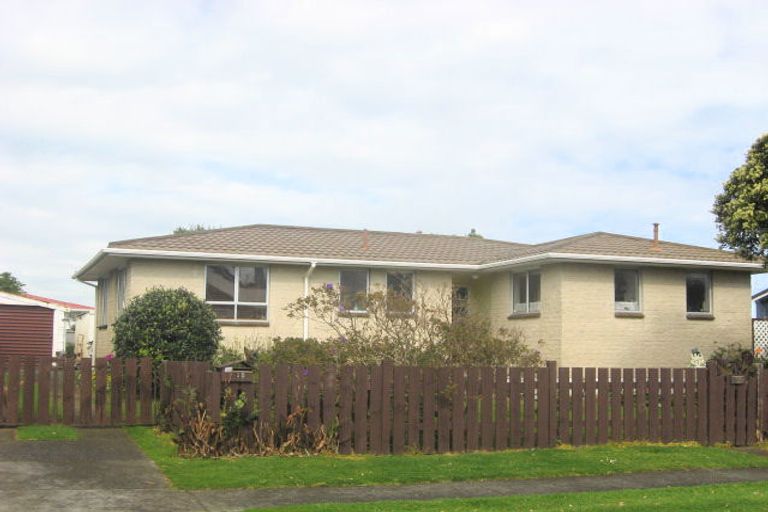 Photo of property in 12 Rangitake Drive, Spotswood, New Plymouth, 4310