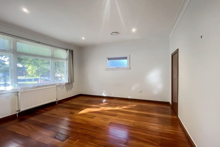 Photo of property in 64 Manawatu Street, Hokowhitu, Palmerston North, 4410