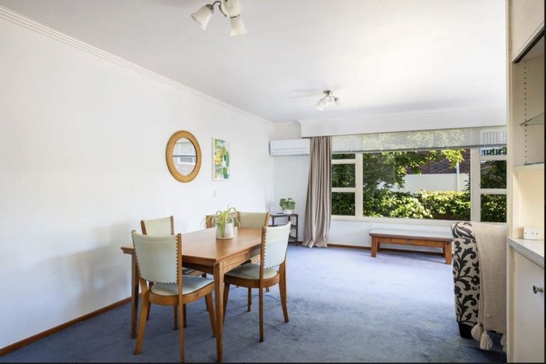 Photo of property in 16b Te Mete Terrace, Merrilands, New Plymouth, 4312