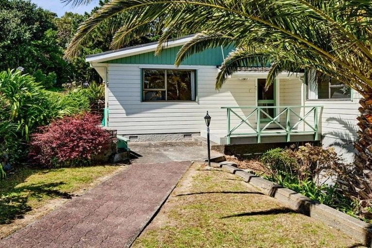Photo of property in 97 Pope Street, Camborne, Porirua, 5026
