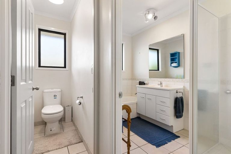 Photo of property in 105 The Drive, Whangamata, 3620