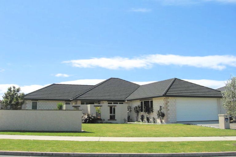 Photo of property in 39 Keepa Close, Papamoa Beach, Papamoa, 3118