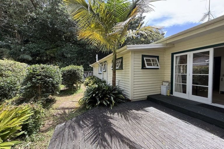 Photo of property in 1/12 Beach Road, Pahurehure, Papakura, 2113