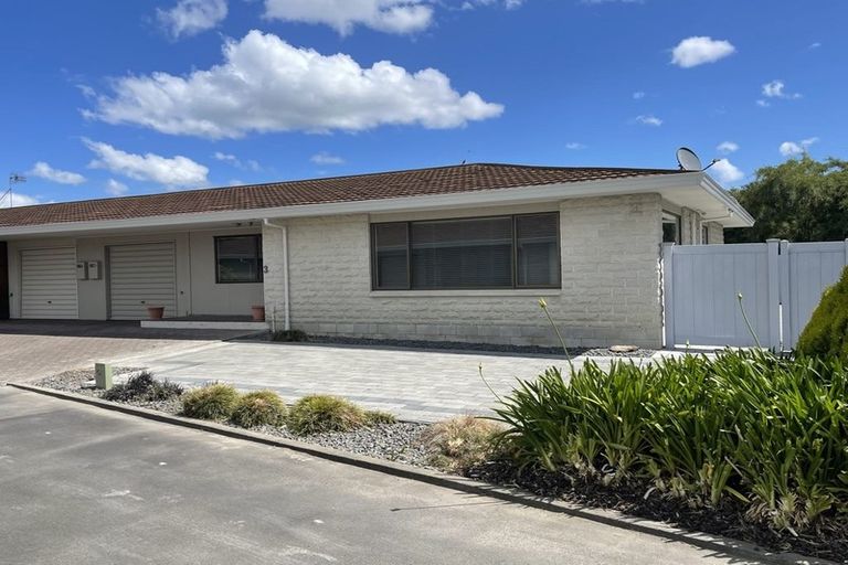 Photo of property in 3/43 Middle Road, Havelock North, 4130
