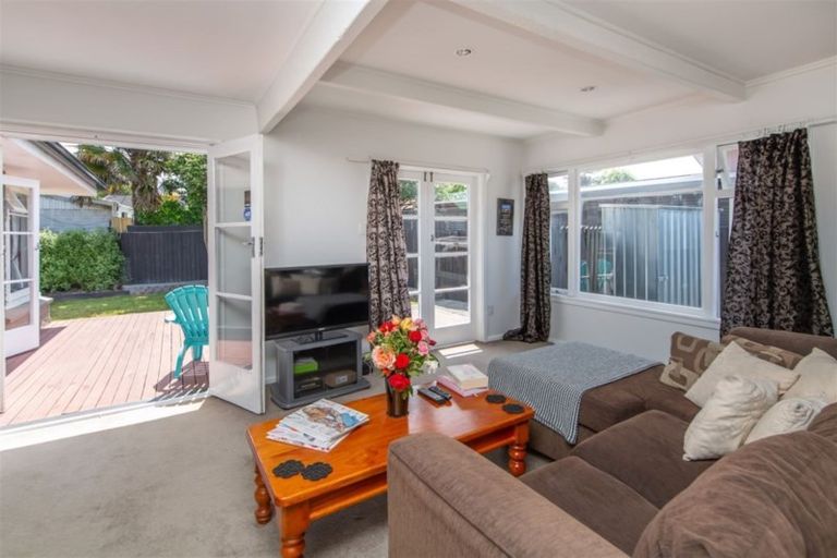 Photo of property in 31 Larch Place, Casebrook, Christchurch, 8051