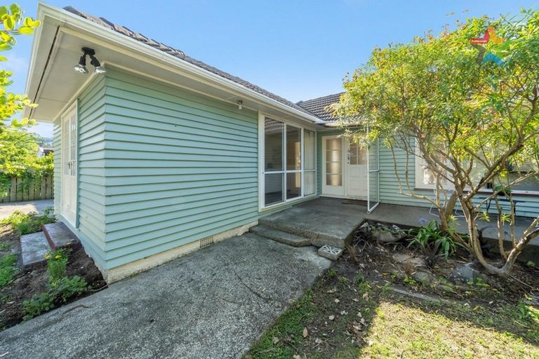 Photo of property in 27 Hume Street, Alicetown, Lower Hutt, 5010