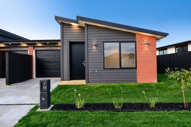 Photo of property in 2/33 Tokerau Drive, Rototuna North, Hamilton, 3210