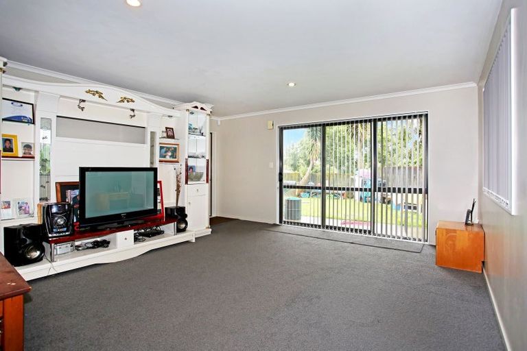 Photo of property in 15 Matai Street, Waiuku, 2123