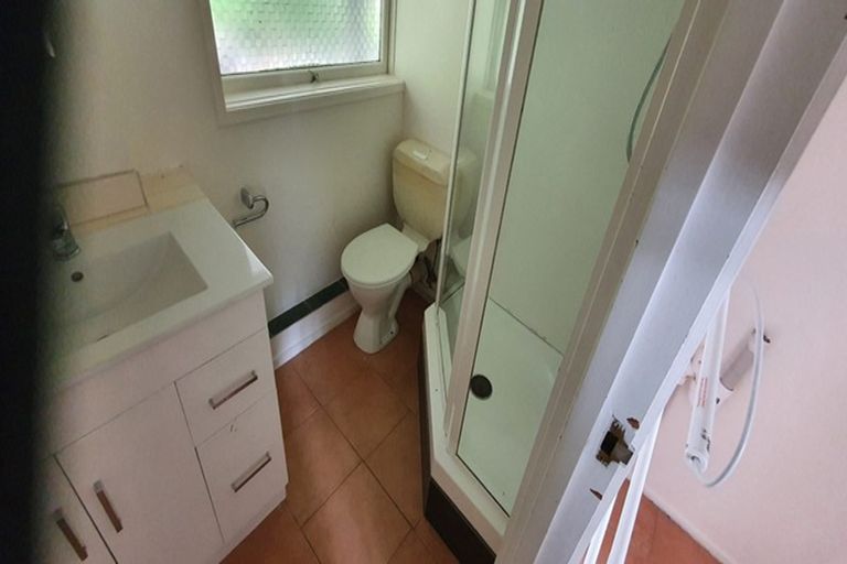 Photo of property in 2/223 Eskdale Road, Birkenhead, Auckland, 0626