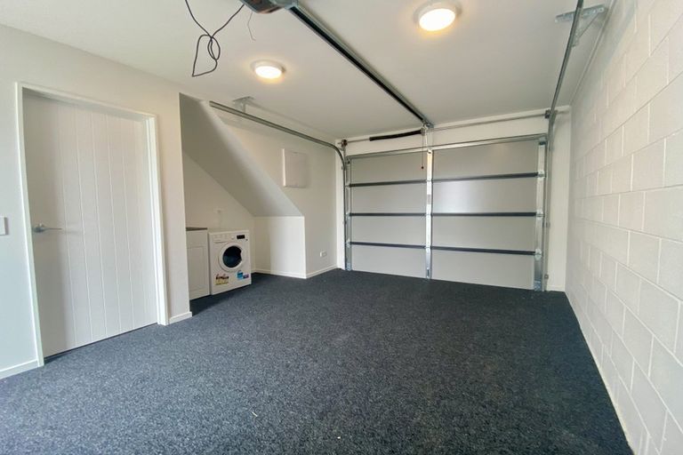 Photo of property in 13 Wheatsheaf Lane, Heathcote Valley, Christchurch, 8022