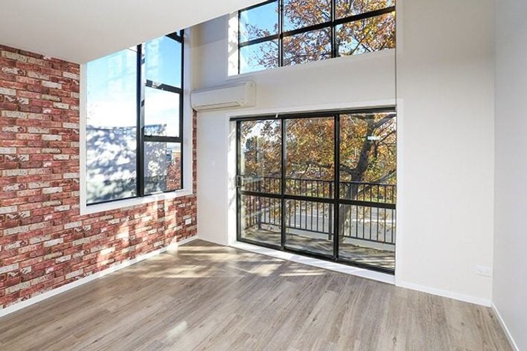 Photo of property in 104/1 Village Quarter Lane, Frankton, Hamilton, 3204