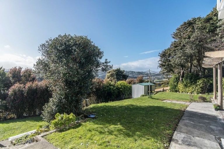 Photo of property in 169 Broderick Road, Johnsonville, Wellington, 6037