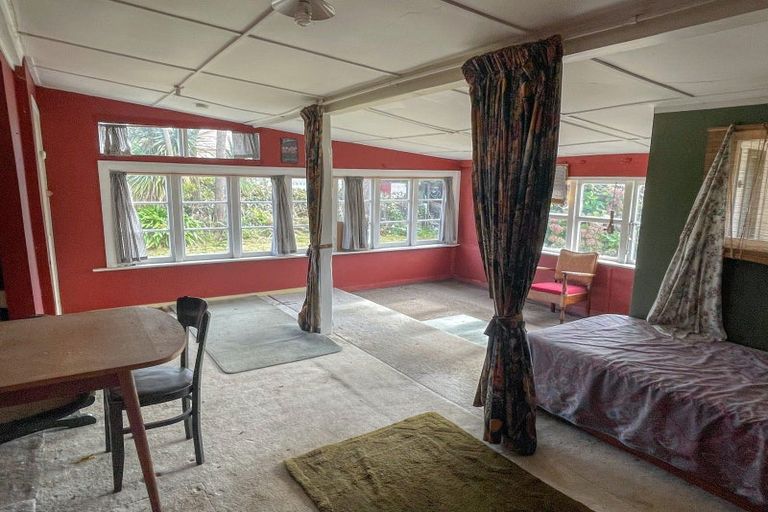 Photo of property in 102 Broadway, Reefton, 7830