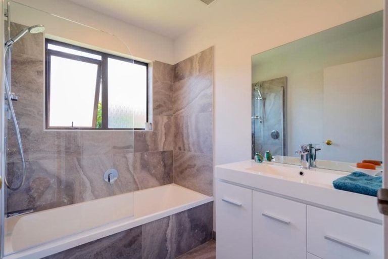 Photo of property in 49 Main Sh25 Road, Tairua, 3579