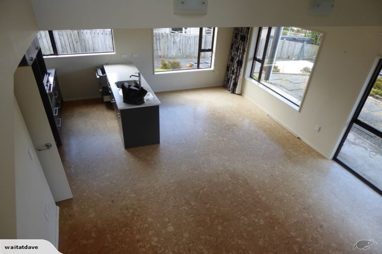 Photo of property in 16 Shortland Street, Caversham, Dunedin, 9011