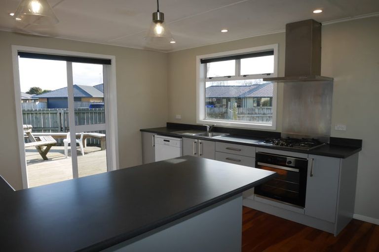 Photo of property in 66 Makarini Street, Paraparaumu, 5032