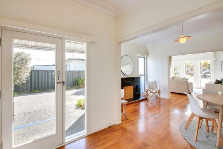 Photo of property in 28 Tom Parker Avenue, Marewa, Napier, 4110