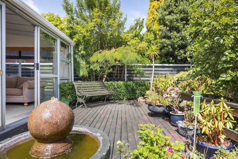 Photo of property in 7 Paradise Place, Milson, Palmerston North, 4414