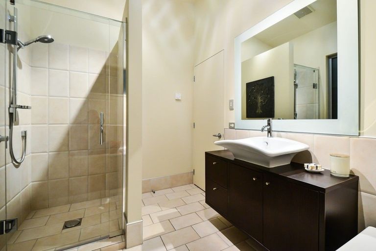 Photo of property in 28 Highgrove Drive, Grandview Heights, Hamilton, 3200