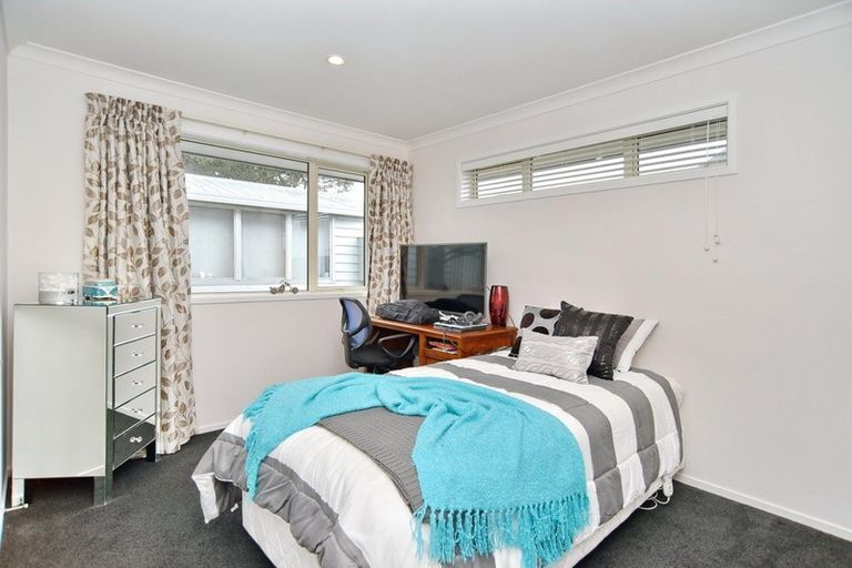 Photo of property in 147 Burwood Road, Burwood, Christchurch, 8083