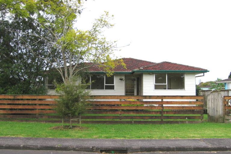 Photo of property in 22 Tabitha Crescent, Henderson, Auckland, 0612