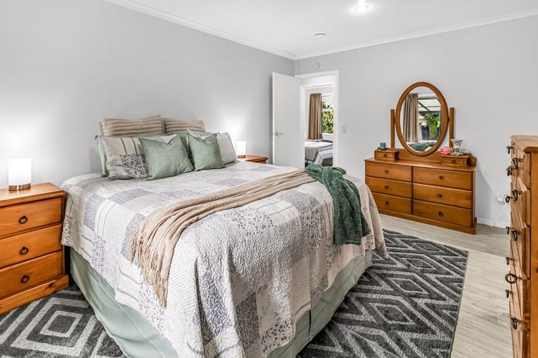 Photo of property in 20 Hoyte Place, Pukehangi, Rotorua, 3015