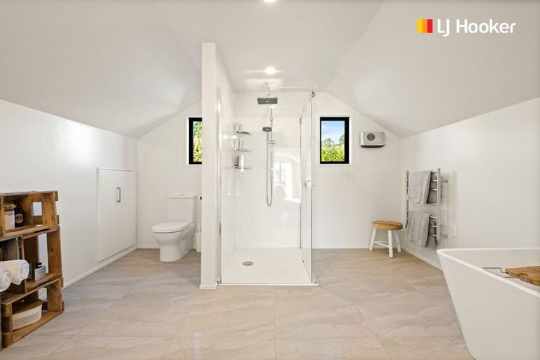 Photo of property in 299 Gladstone Road North, Mosgiel, 9092