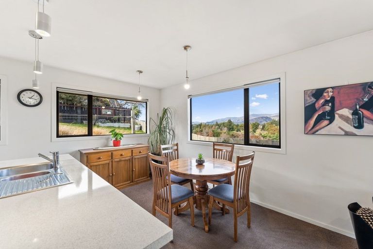 Photo of property in 20 Mount Iron Drive, Wanaka, 9305