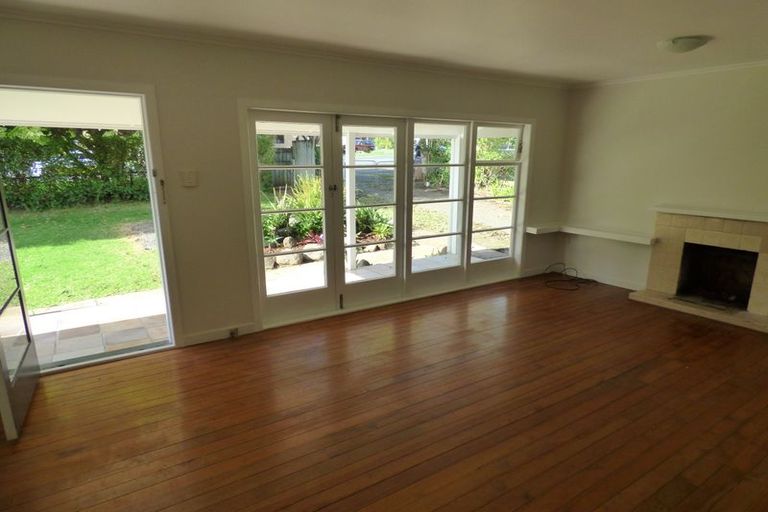 Photo of property in 160 Kerikeri Road, Kerikeri, 0230