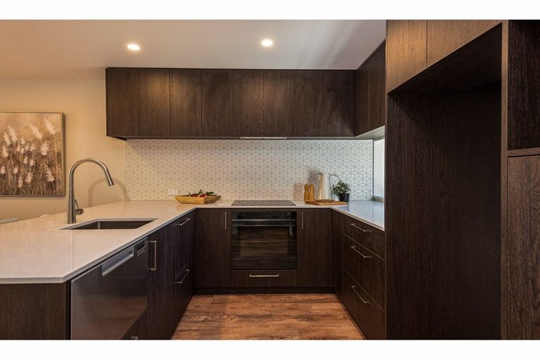 Photo of property in 6/77 Deans Avenue, Riccarton, Christchurch, 8011