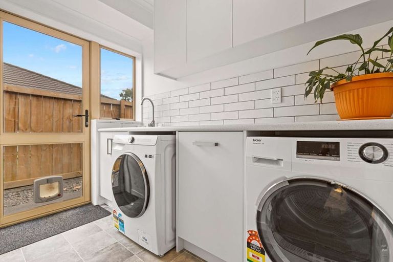 Photo of property in 4 Lockhart Place, Rototuna, Hamilton, 3210