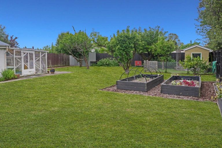 Photo of property in 12 Victors Road, Hoon Hay, Christchurch, 8025