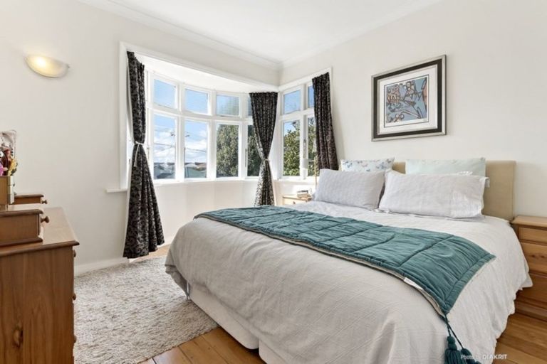 Photo of property in 55 Palm Avenue, Lyall Bay, Wellington, 6022