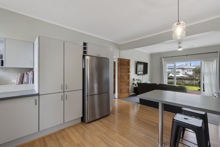 Photo of property in 53 Snell Street, Morrinsville, 3300